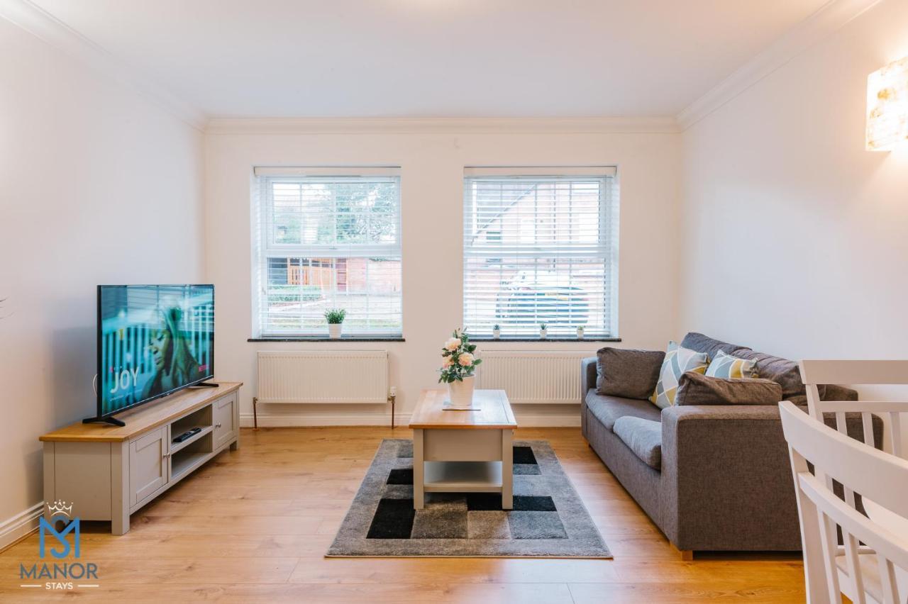 נורת'המפטון 05Th Residence Of Lord Avenue Sleeps Five People מראה חיצוני תמונה